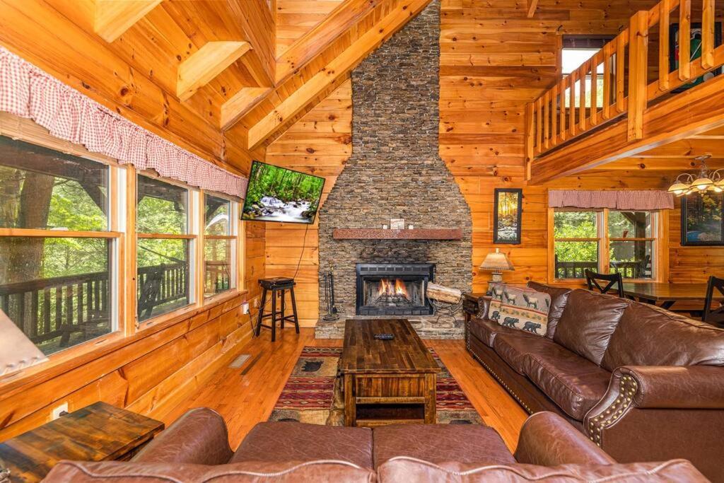 Pigeonforge Cabin Game Roomdog Friendlyhot Tub Pigeon Forge Exterior foto